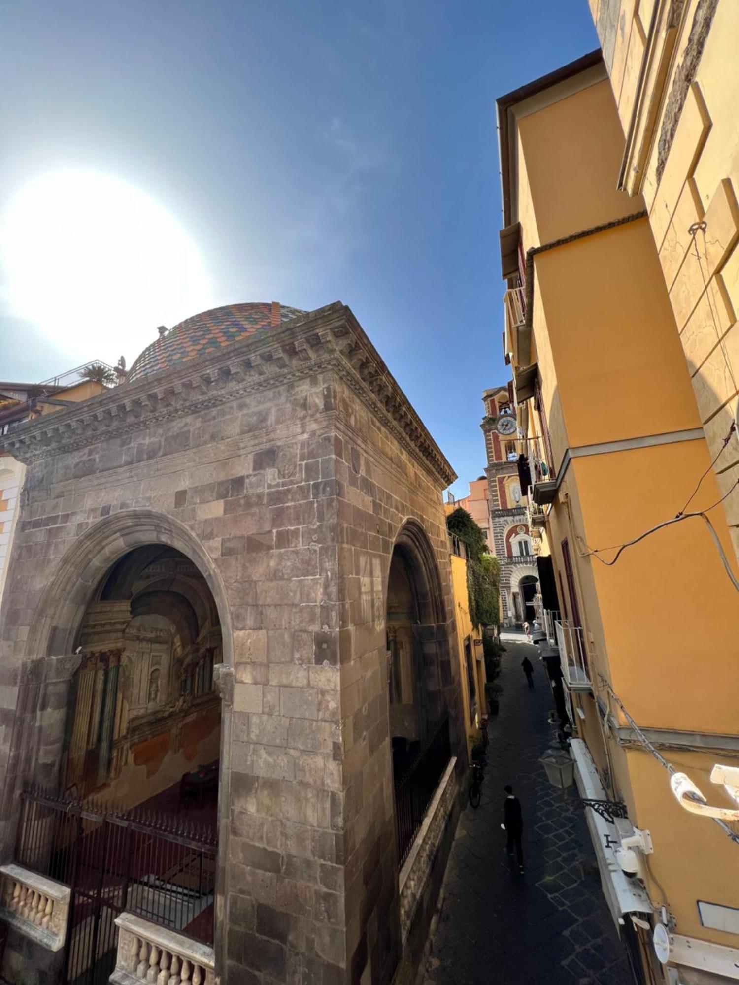 Palazzo Ammone - Sedil Dominova Apartment Sorrento Exterior foto